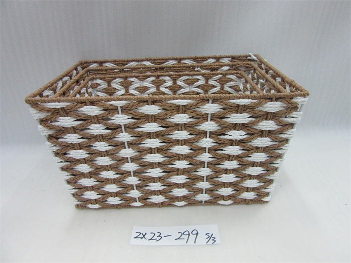 Willow weaving and rattan weaving are both traditional handmade weaving arts